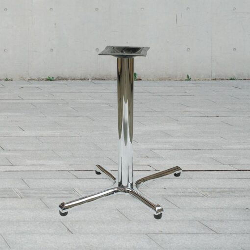 Polished Chrome 22x30 Inch Oblong SS Series Table Base